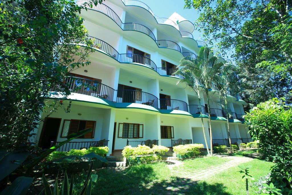 Chrissie's 3* Thekkady