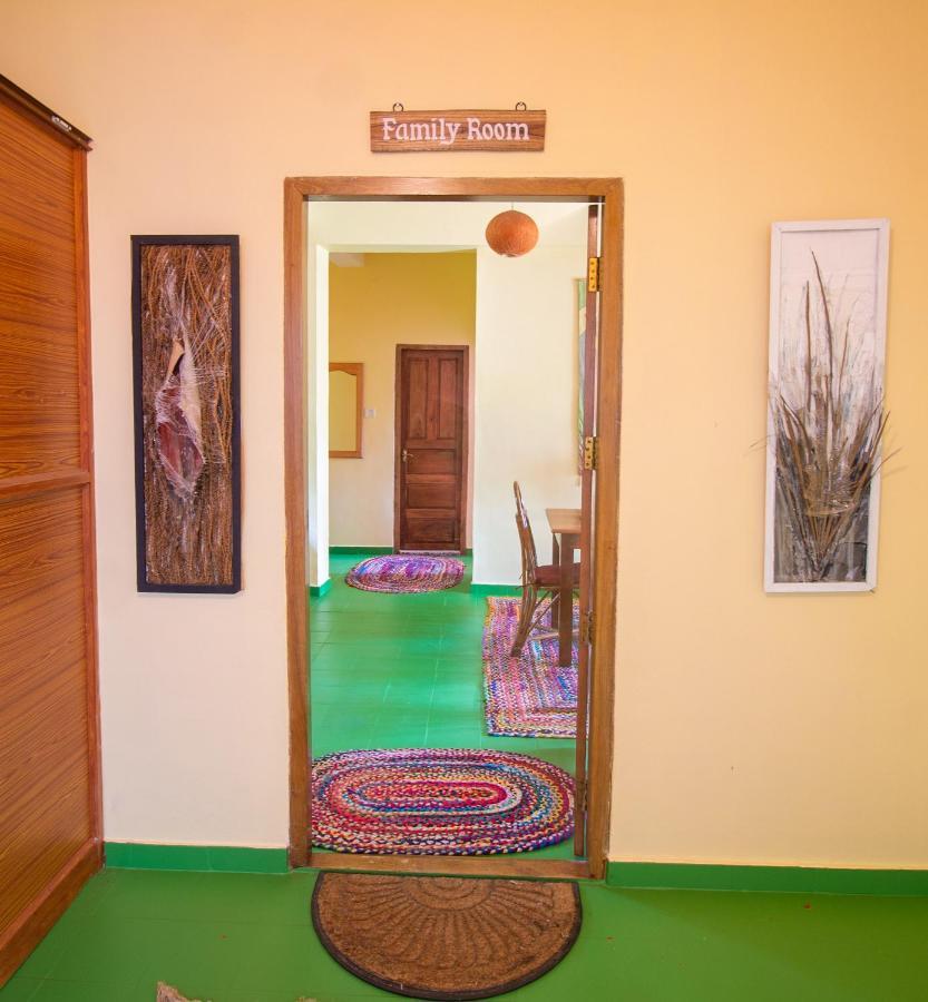 Hotel Chrissie's 3*