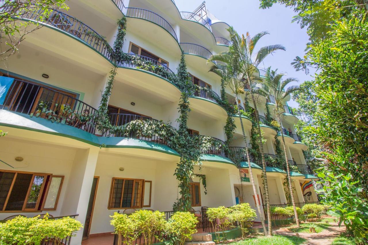 Hotel Chrissie's 3*